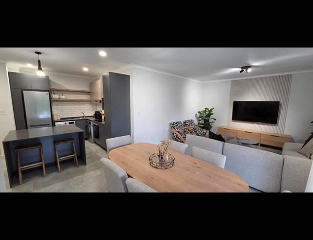 3 BEDROOM APARTMENT FOR SALE IN WESTBROOK